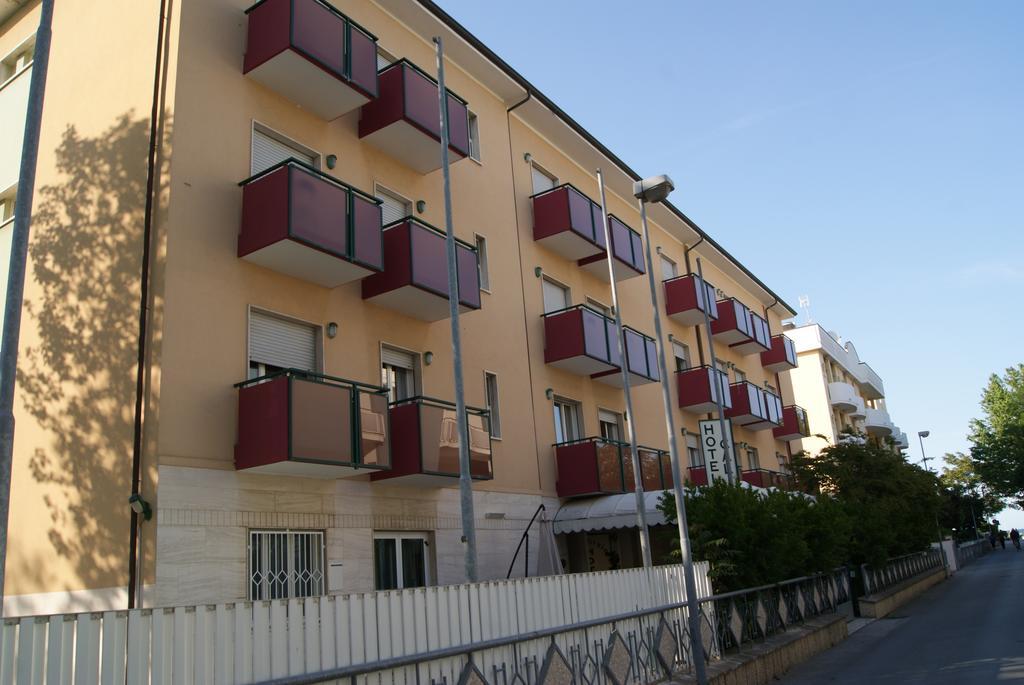 Aron Hotel Rimini Exterior foto
